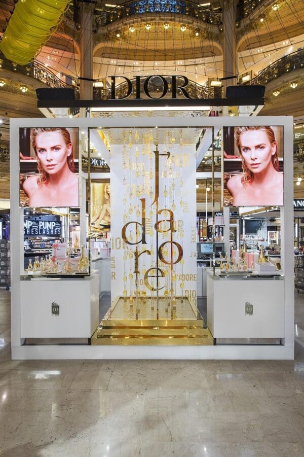 Ripple001i Jadore showcase - Gold Water Ripple metal panels