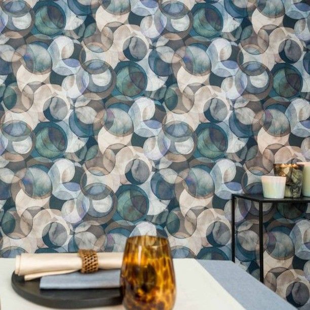 The pure color, the luster as same as the silk, the knot, the natural distribution makes the wall more natural and plentiful😍 

#wallpaper #nonwoven #silk #staab #staabdecor #interior #design #art #decor #wallart #walldecoration #fyp #fypシ #foryou